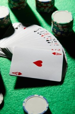 ijen77 platform interface showing sports betting, live casino, and slots on mobile